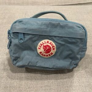 Fjallraven Kanken Hip Pack - Sky Blue